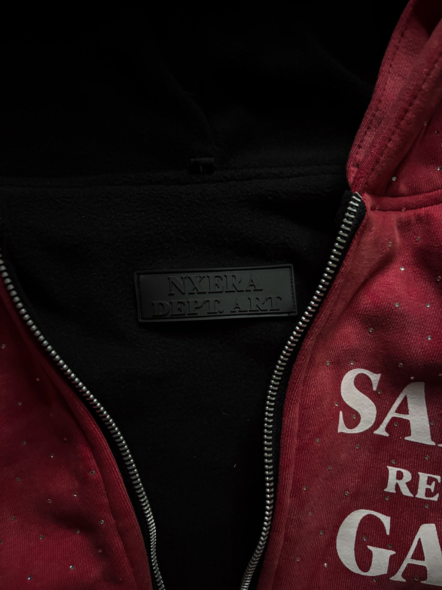 CHROMERA RED ZIP
